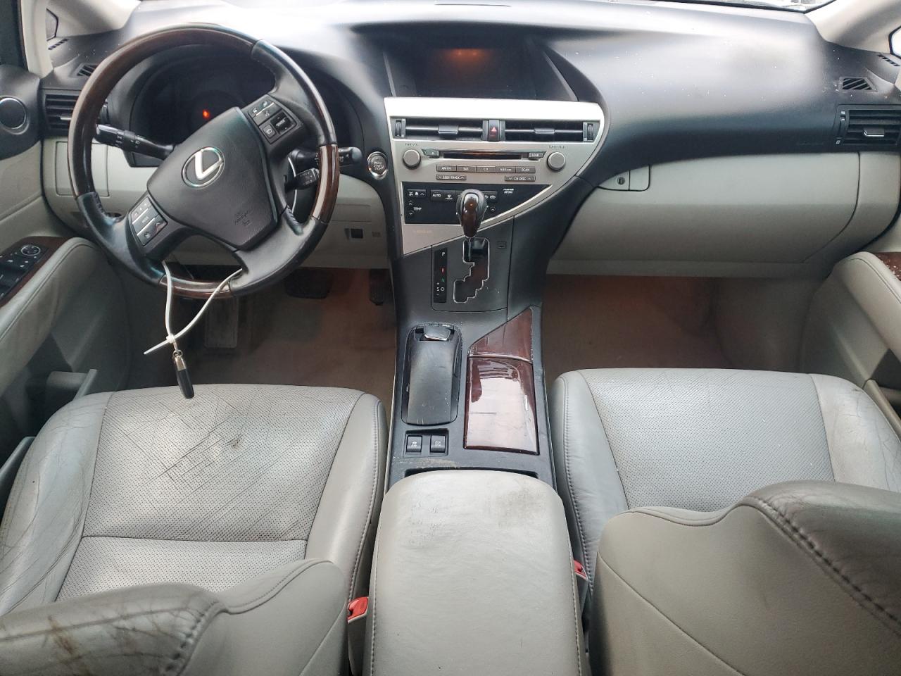 2011 Lexus RX - Image 8