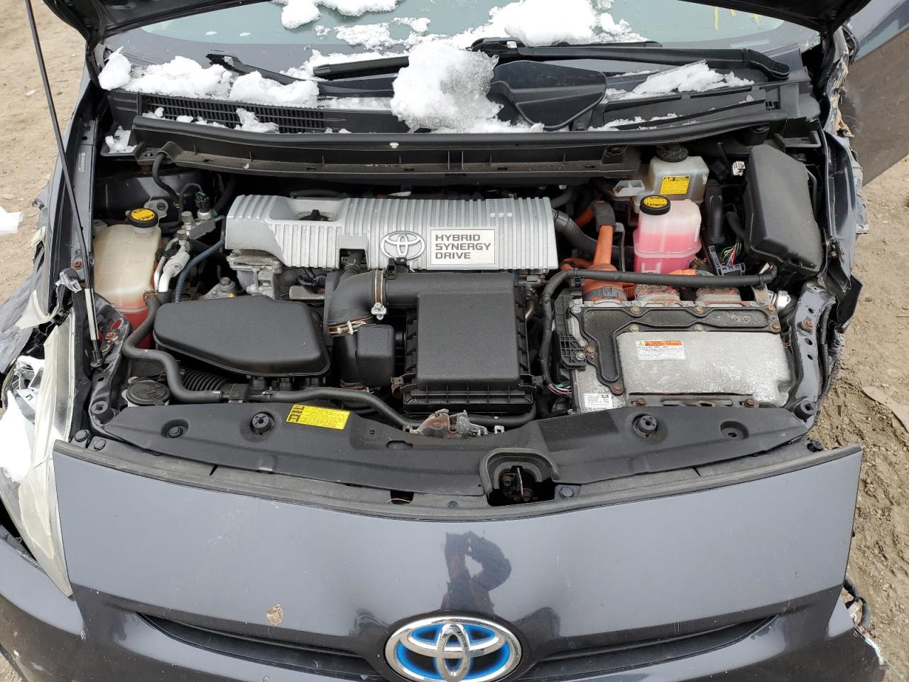 2010 Toyota Prius - Image 12