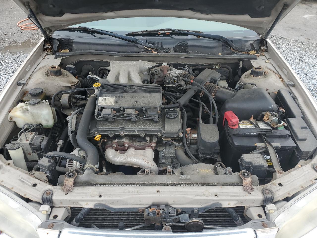 2000 Toyota Camry - Image 11