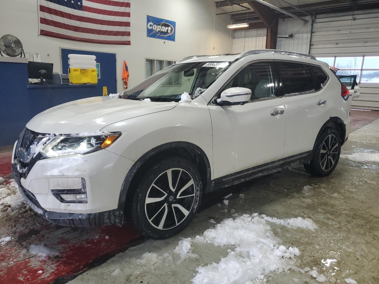 2017 Nissan Rogue - Image 1