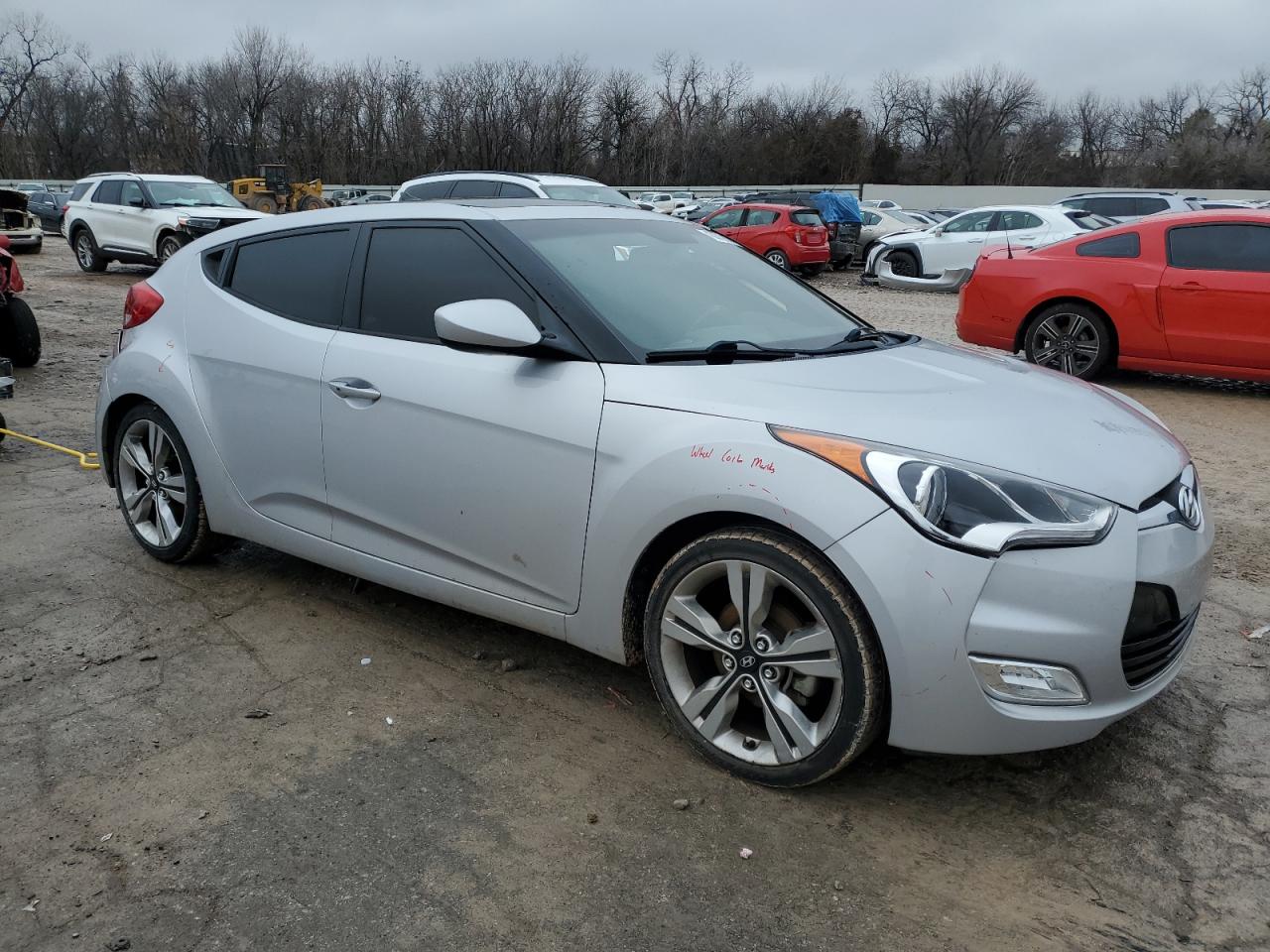 2017 Hyundai Veloster - Image 4