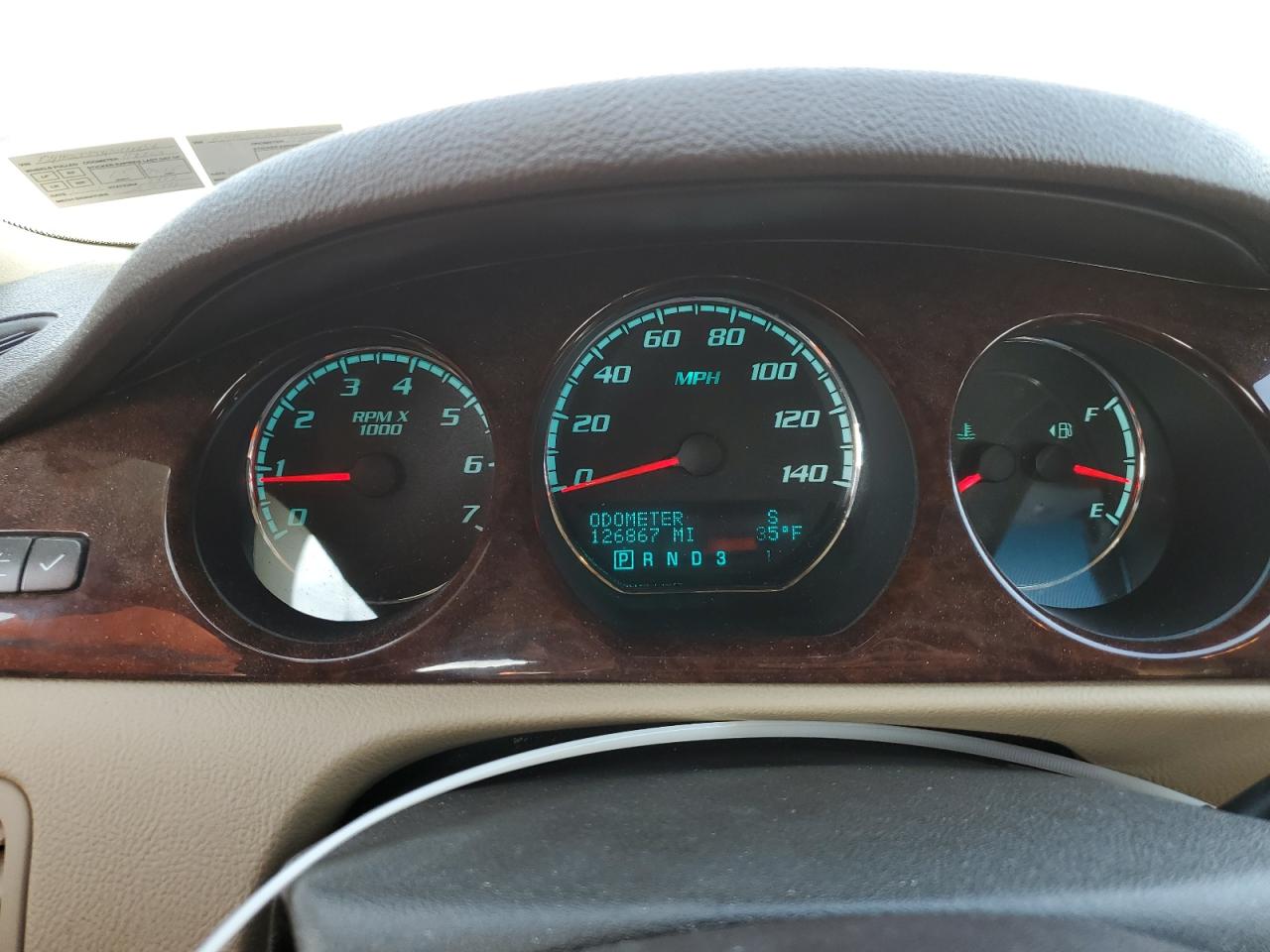 2011 Buick Lucerne - Image 9