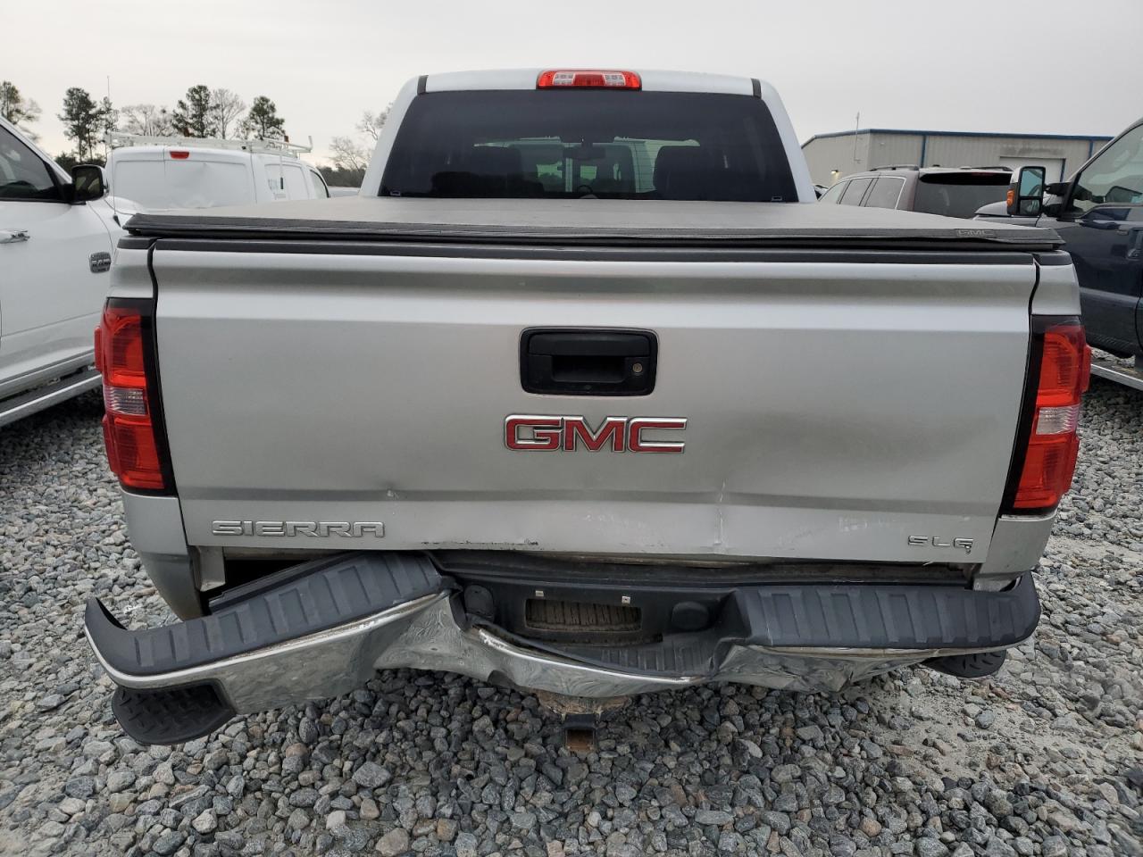 2016 GMC Sierra - Image 6