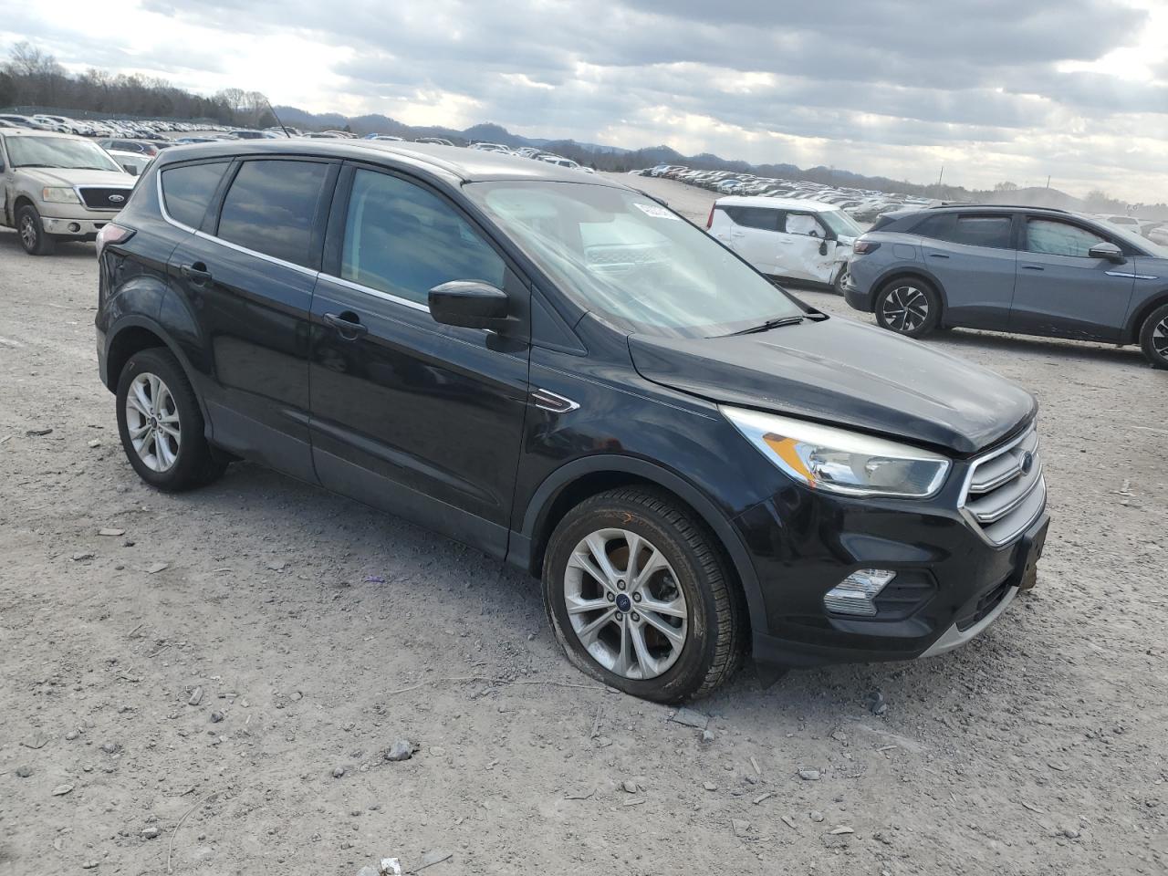 2017 Ford Escape - Image 4