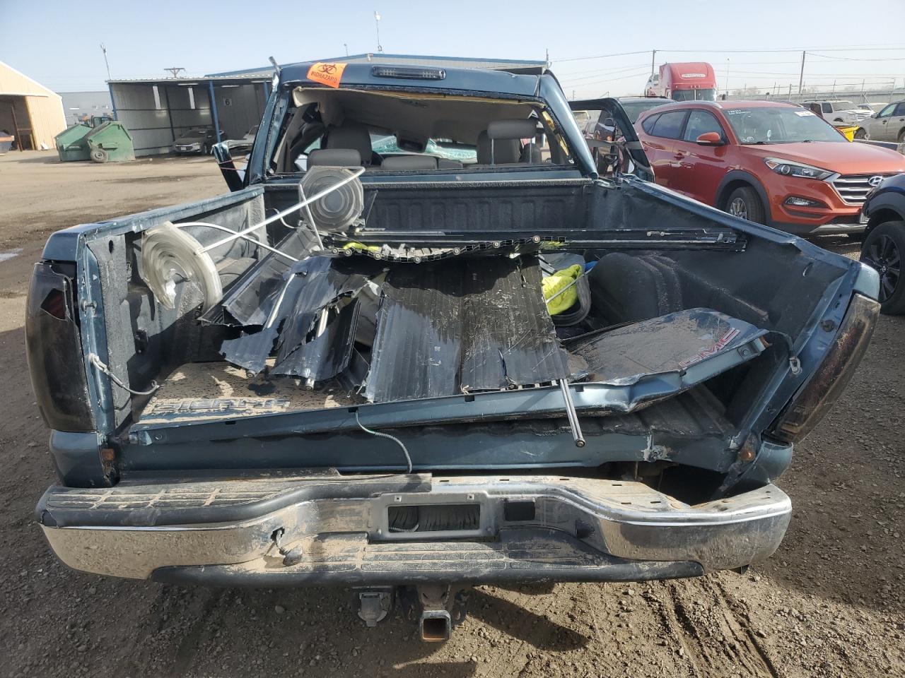 2006 GMC Sierra - Image 6