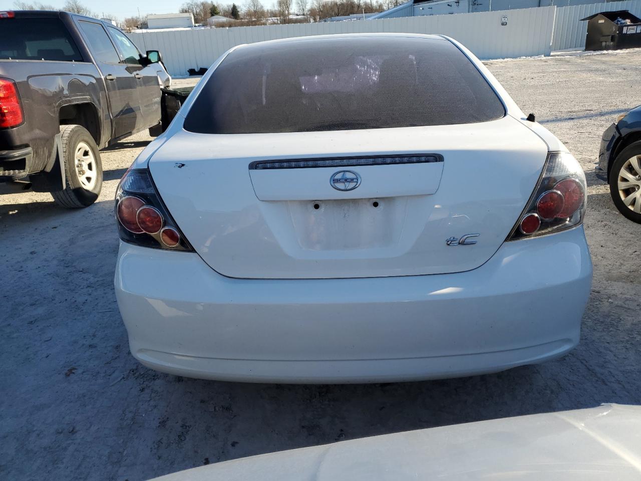 2010 Scion tC - Image 6