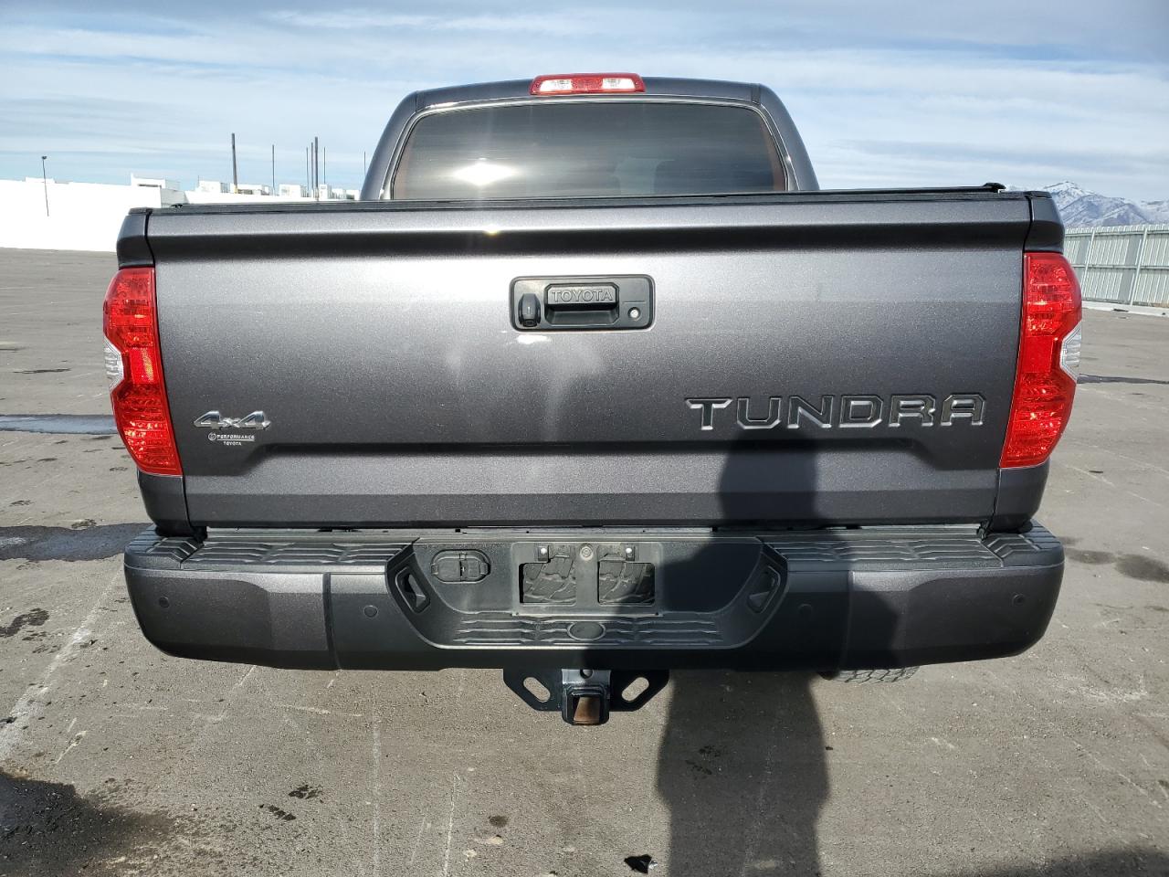2018 Toyota Tundra - Image 6