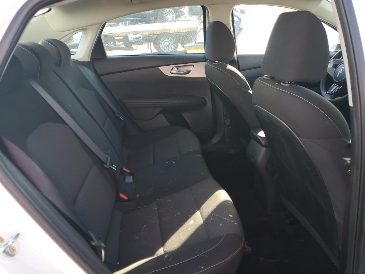 2023 Kia Forte - Image 10