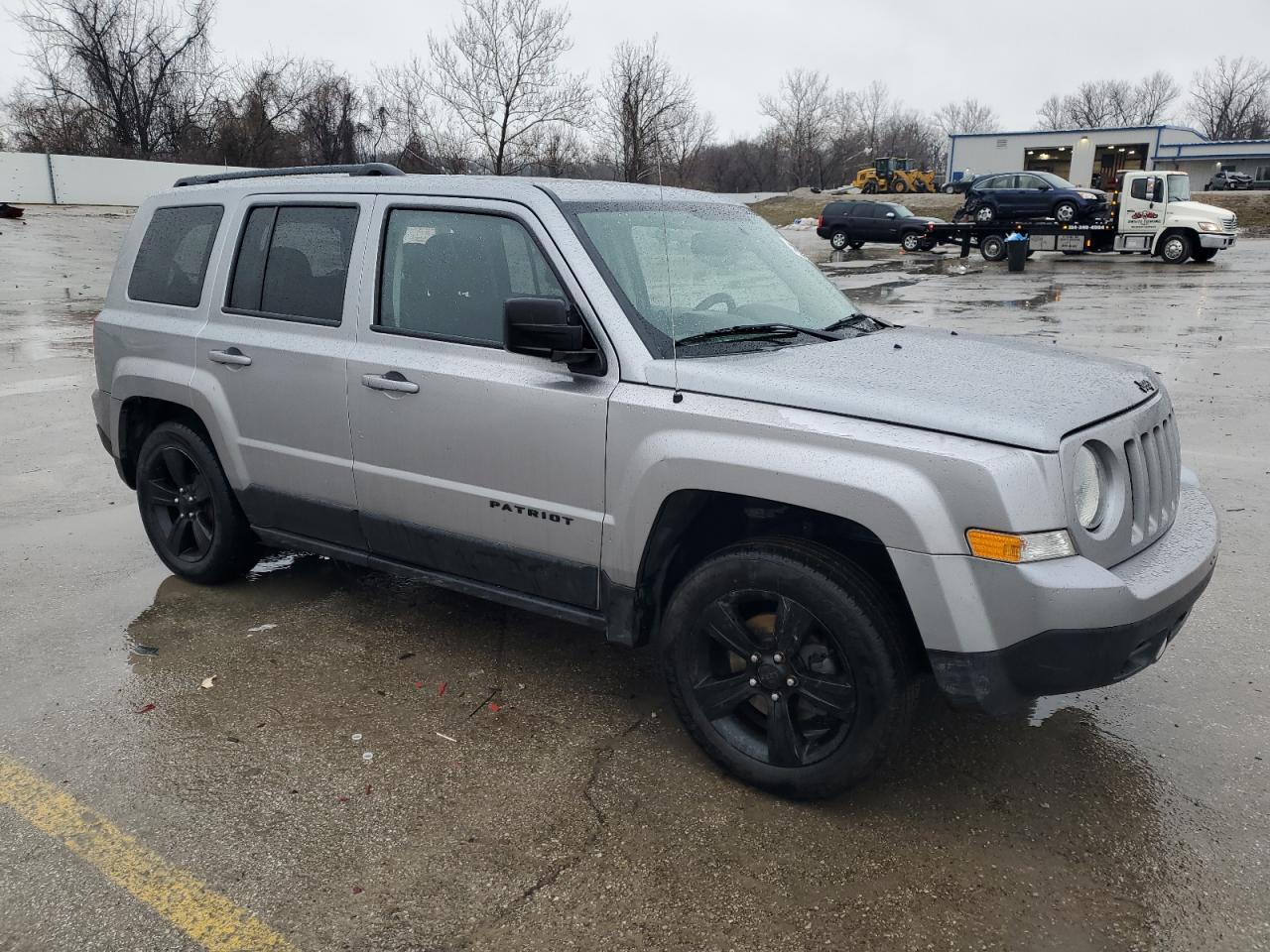 2015 Jeep Liberty (Patriot) - Image 4