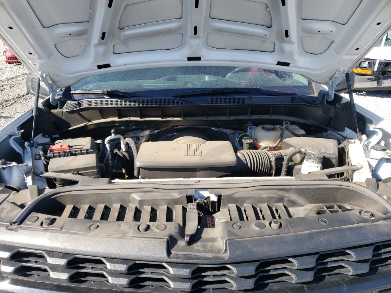 2021 Chevrolet Silverado - Image 11