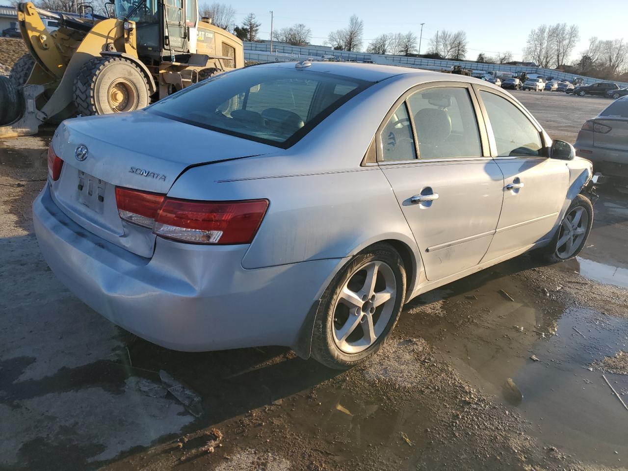 2008 Hyundai Sonata - Image 3