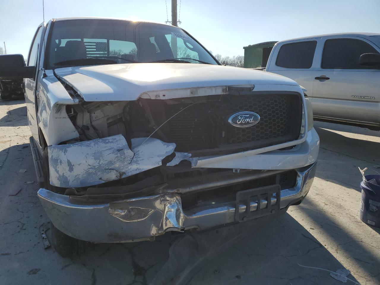 2004 Ford F-150 - Image 5