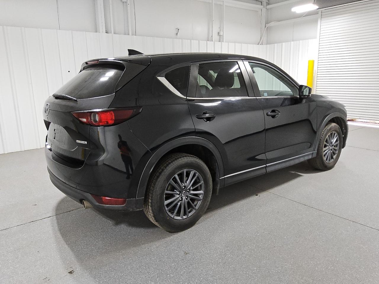 2021 Mazda CX-5 - Image 3
