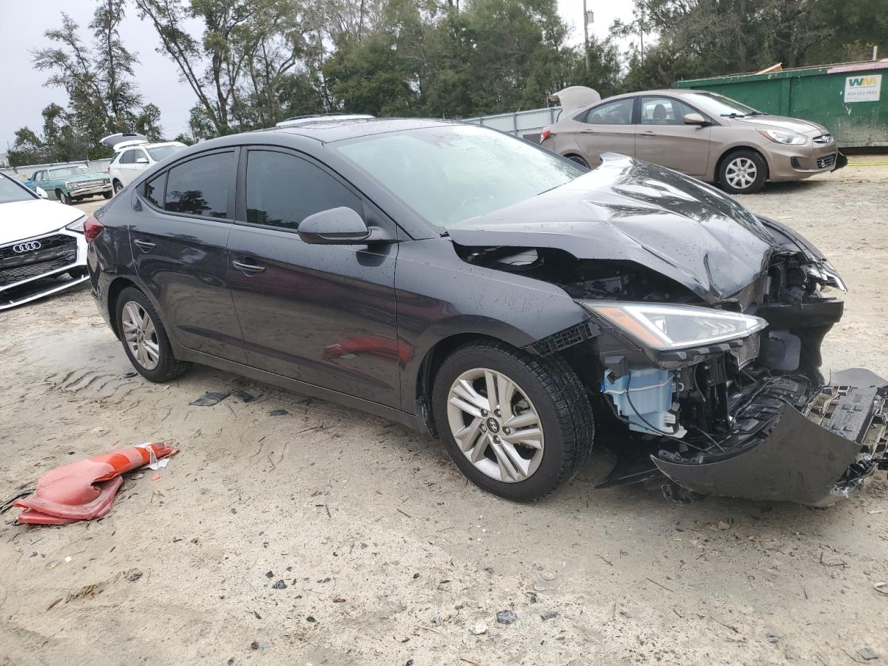 2020 Hyundai Elantra - Image 4