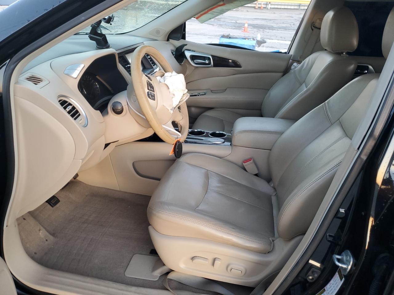 2013 Nissan Pathfinder - Image 7