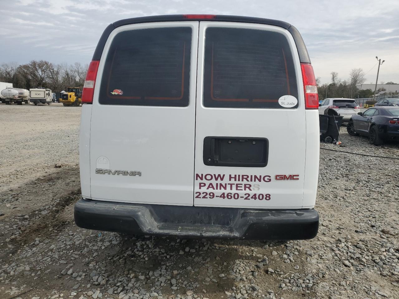 2018 GMC Savana - Image 6
