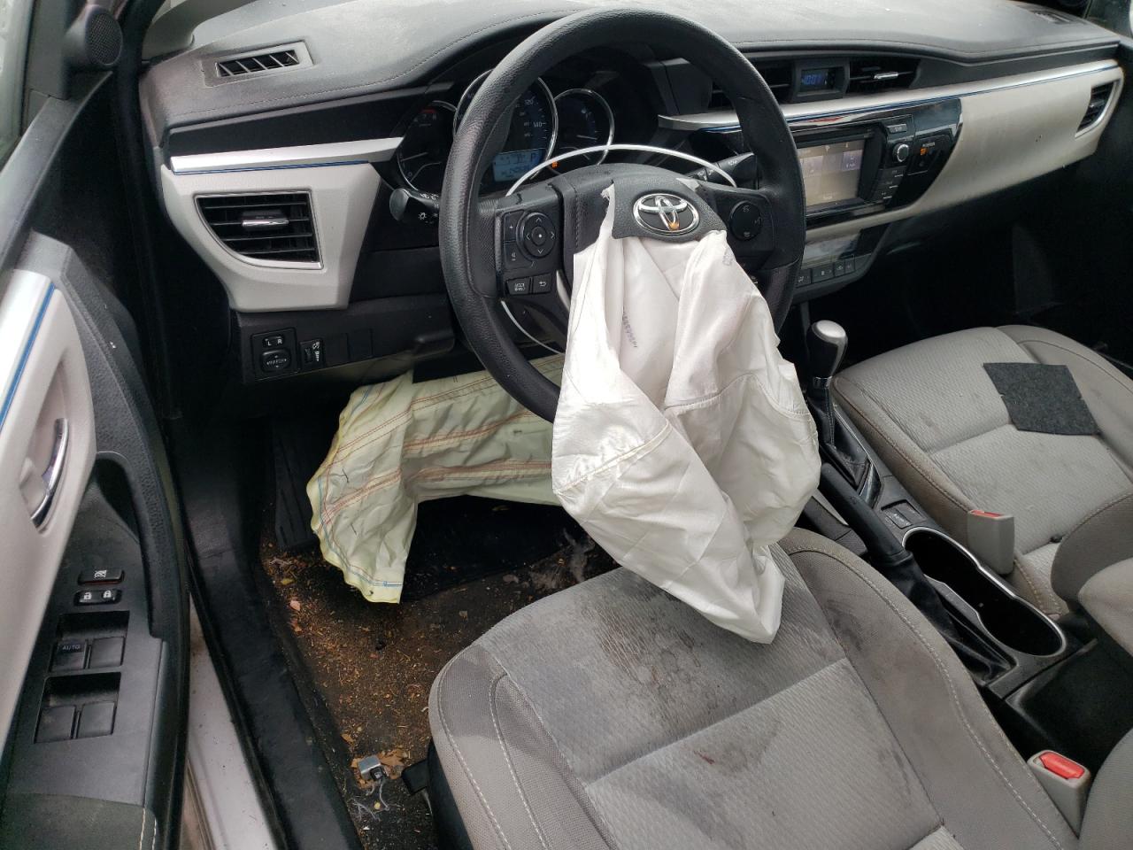 2016 Toyota Corolla - Image 8