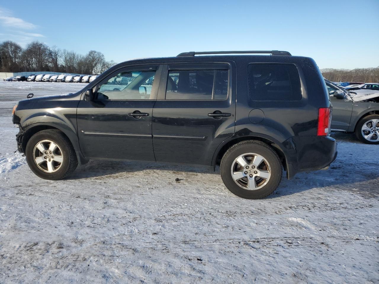 2011 Honda Pilot - Image 2