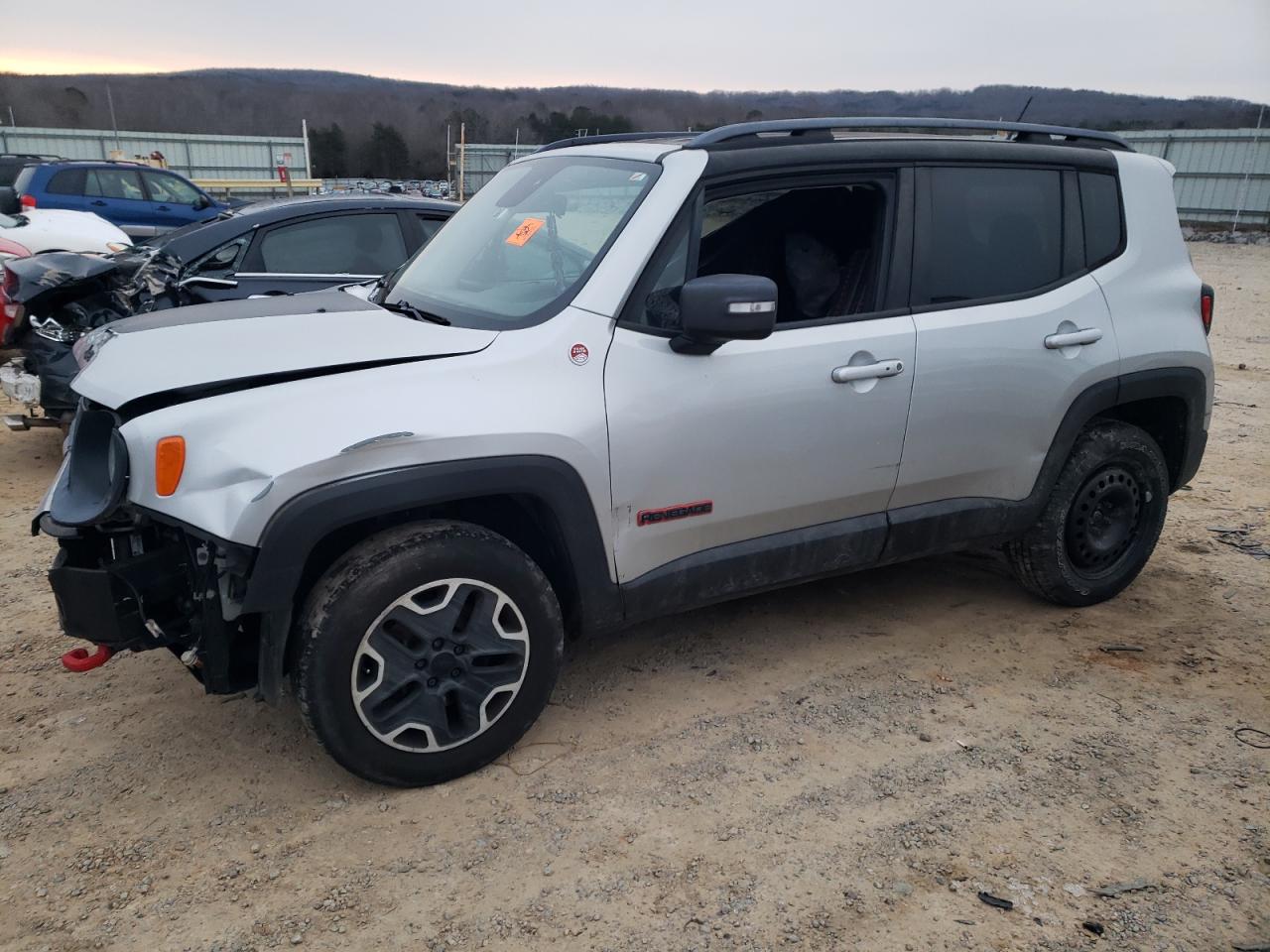 2015 Jeep Renegade - Image 1