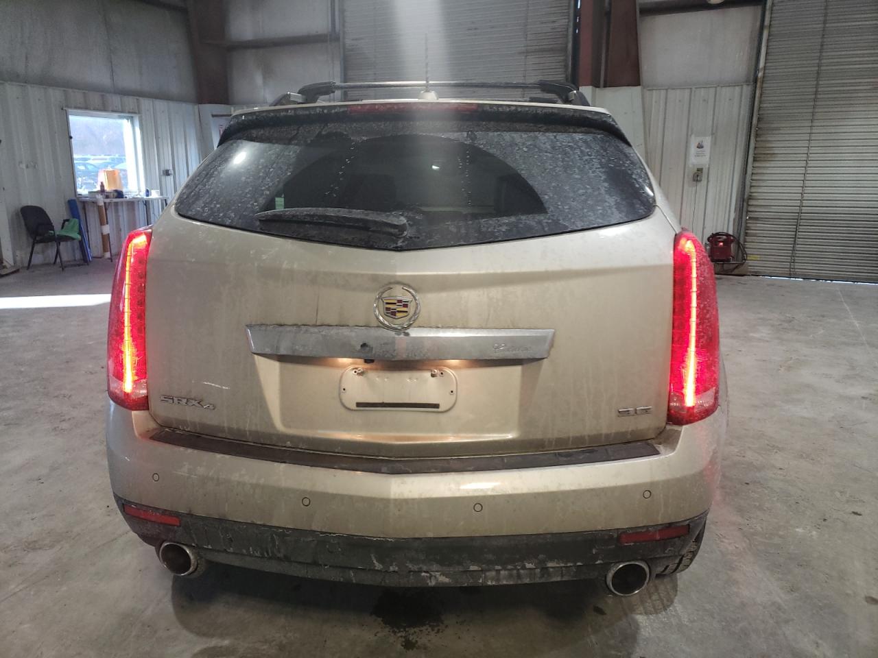 2015 Cadillac SRX - Image 6