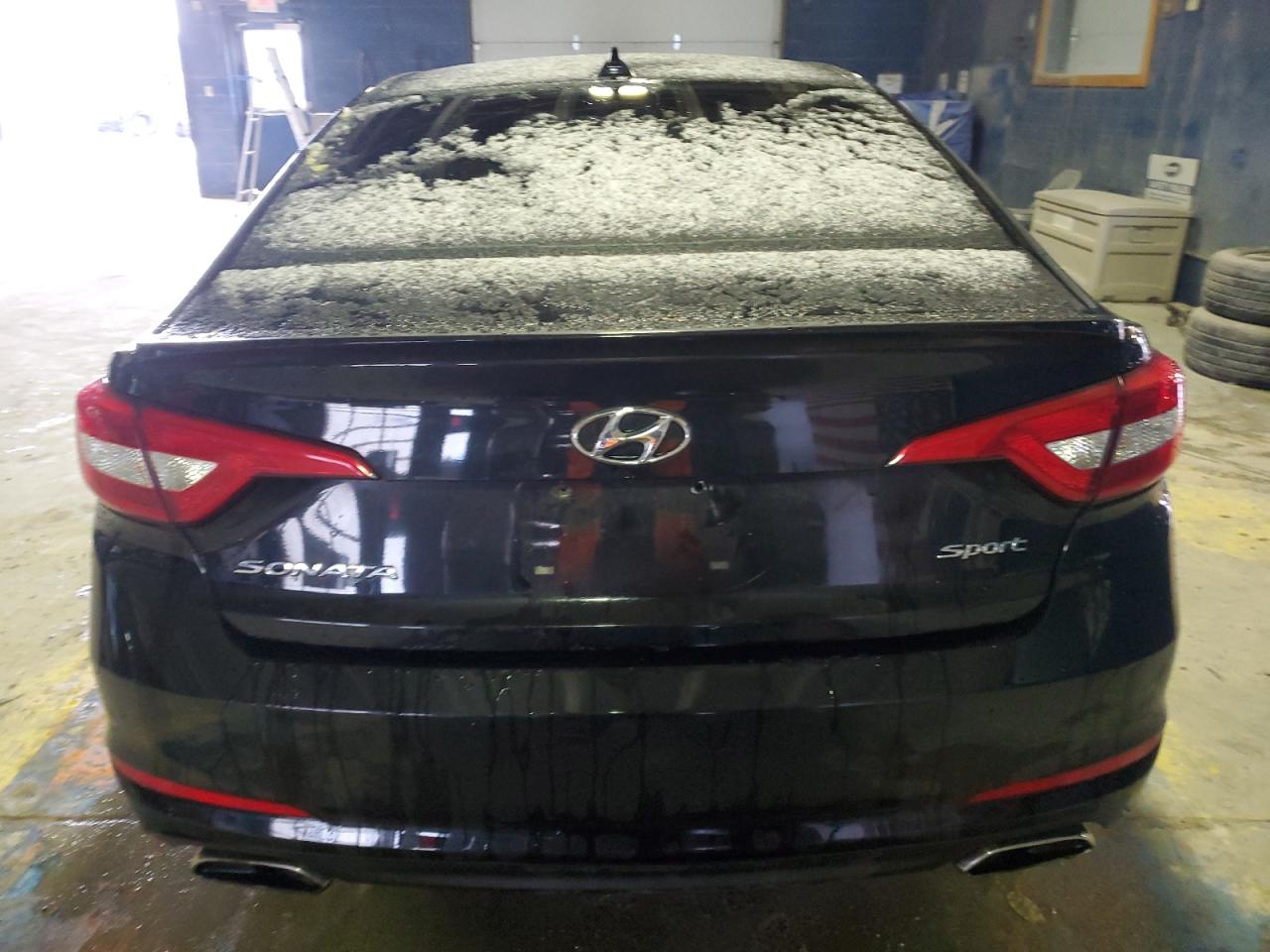 2015 Hyundai Sonata - Image 6