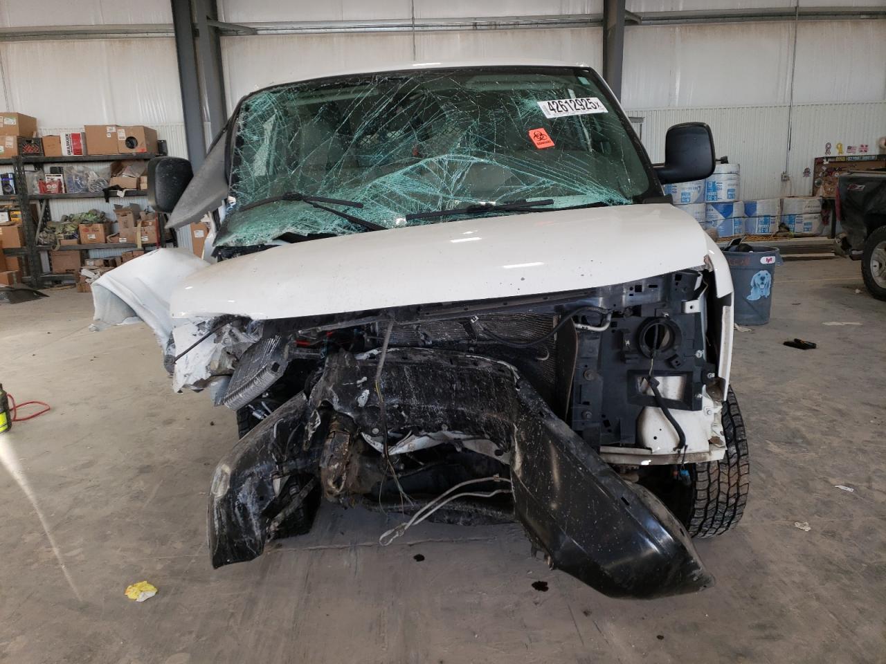 2016 Chevrolet Express - Image 5