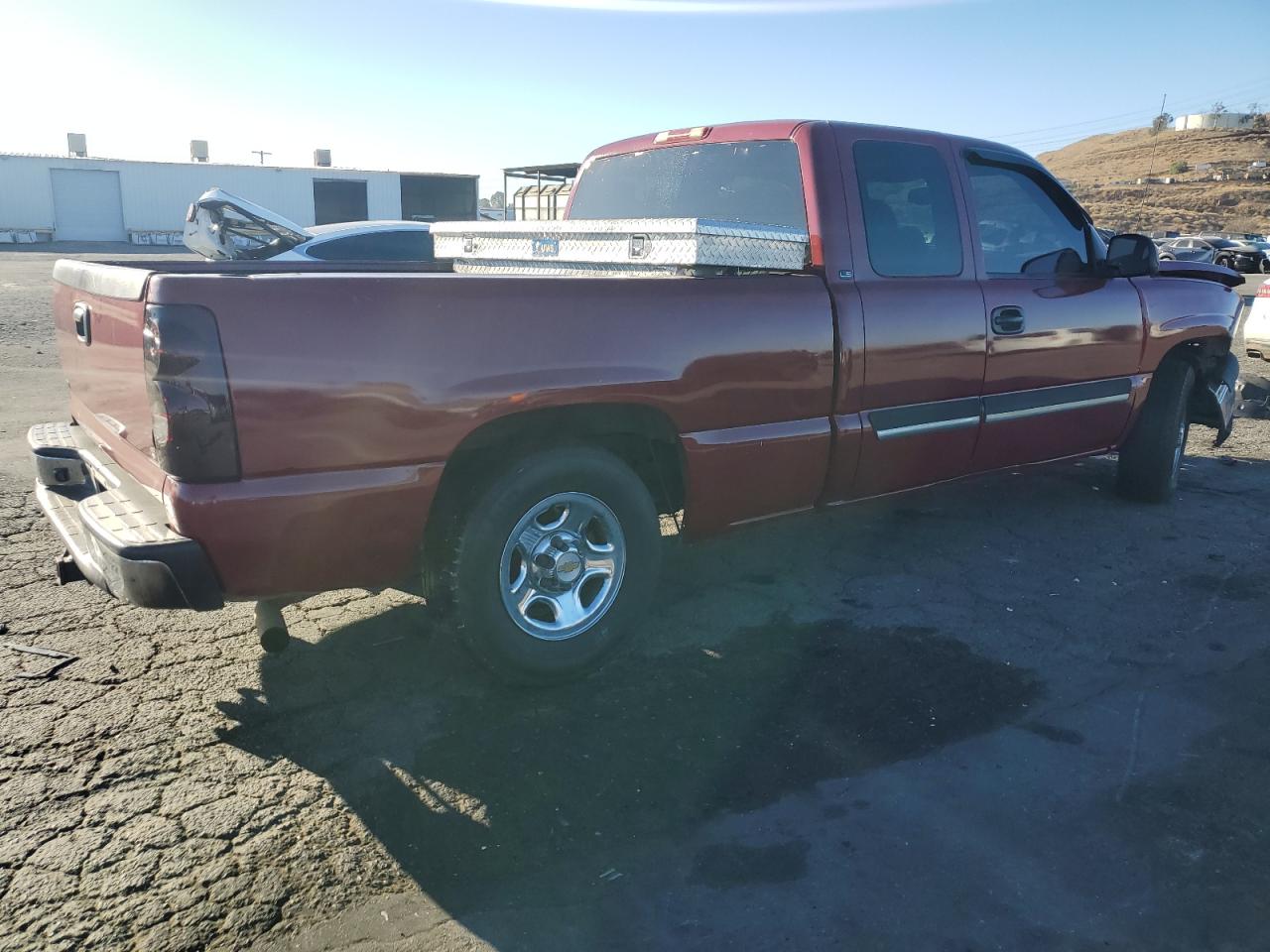 2004 Chevrolet Silverado - Image 3