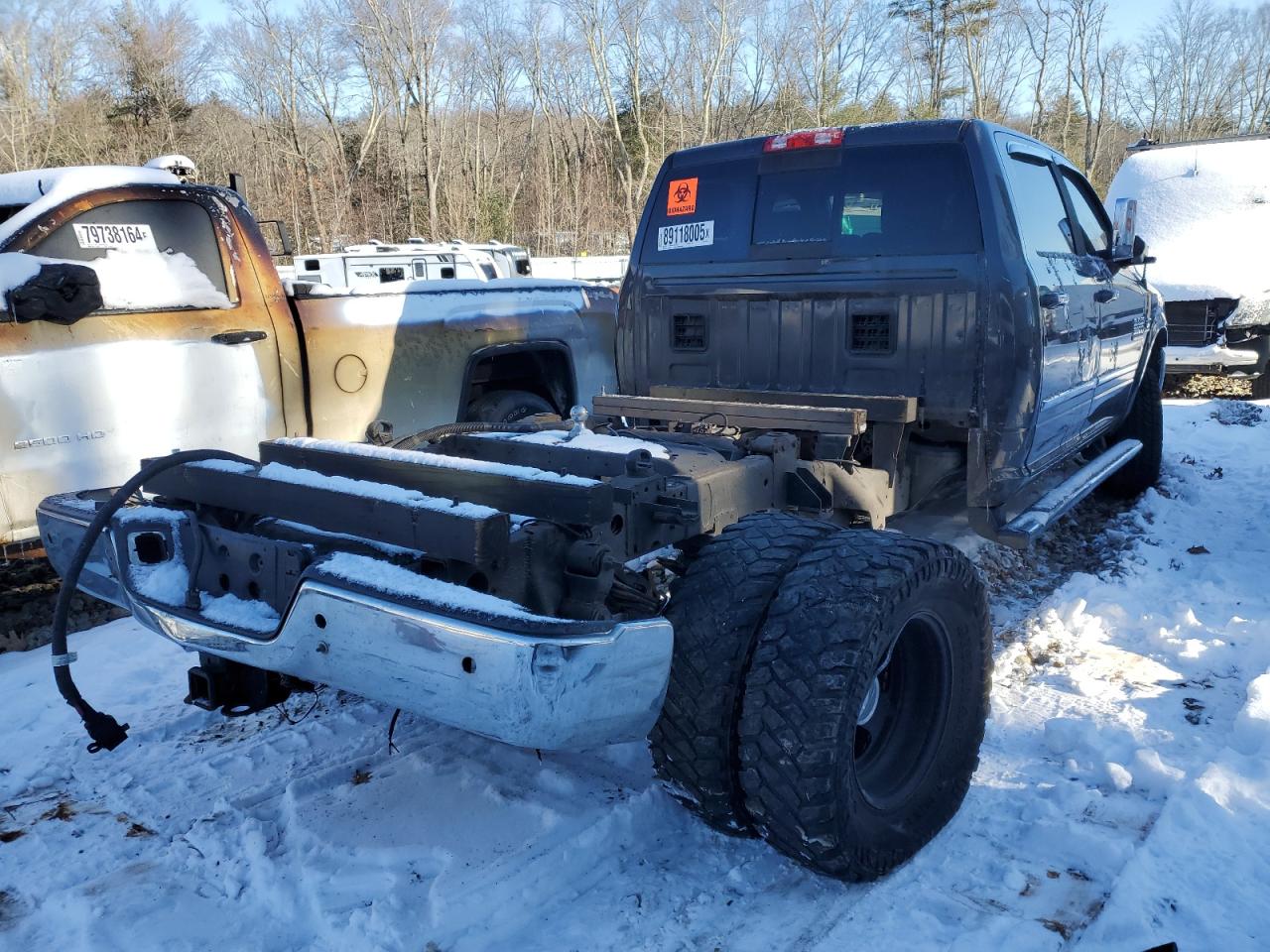 2015 RAM 3500 - Image 3