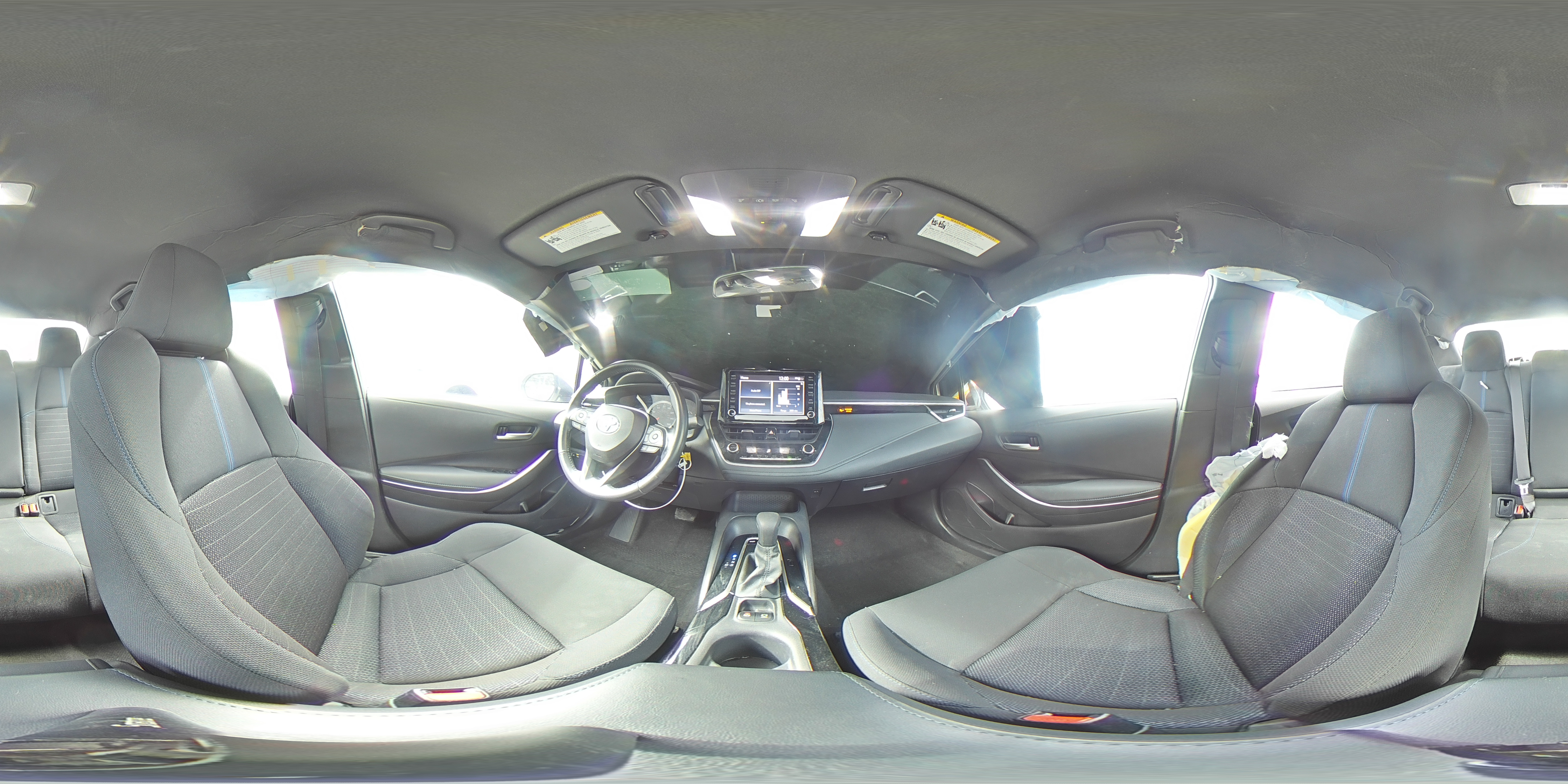 2022 Toyota Corolla - Image 13