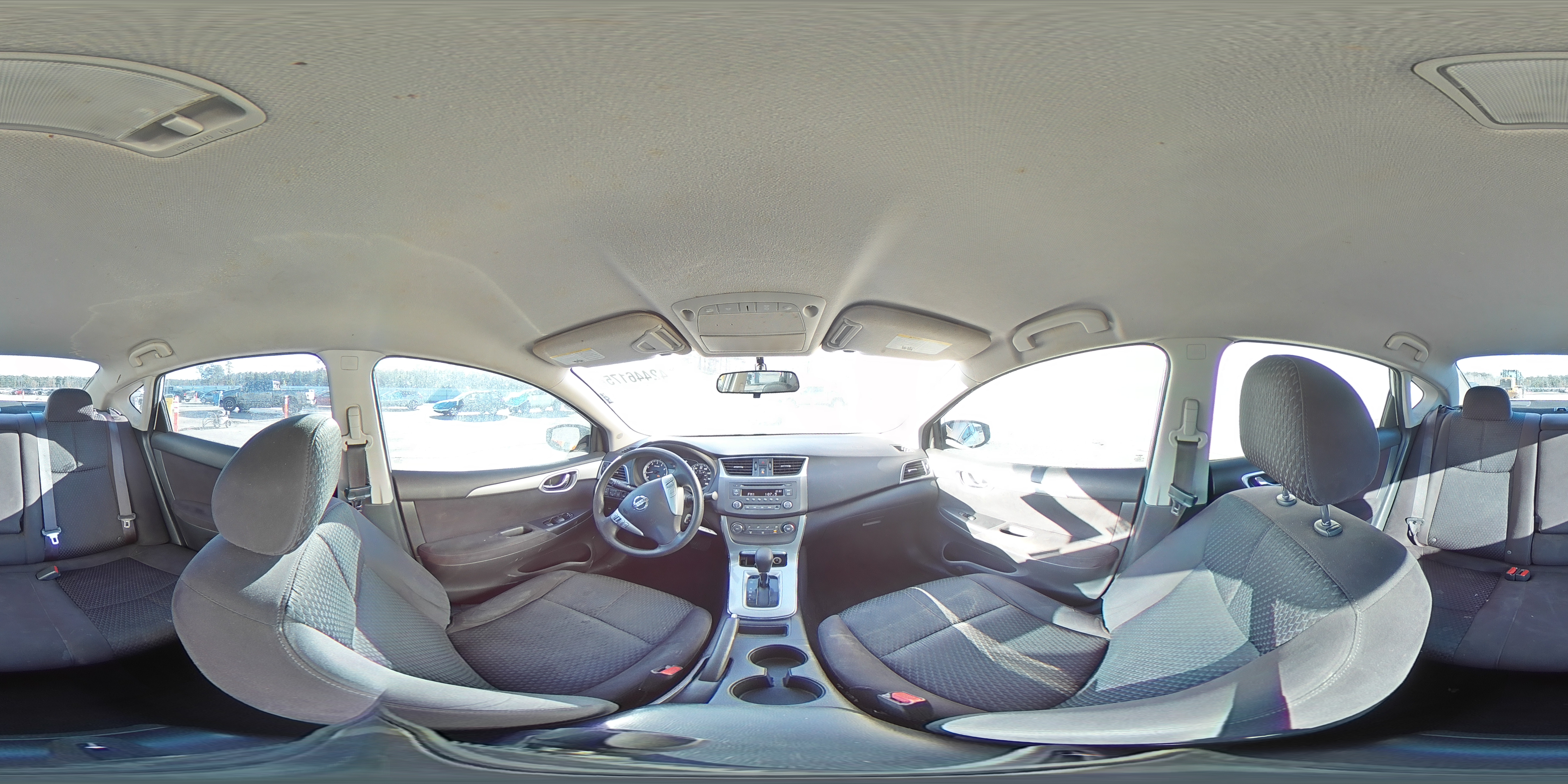 2014 Nissan Sentra - Image 13