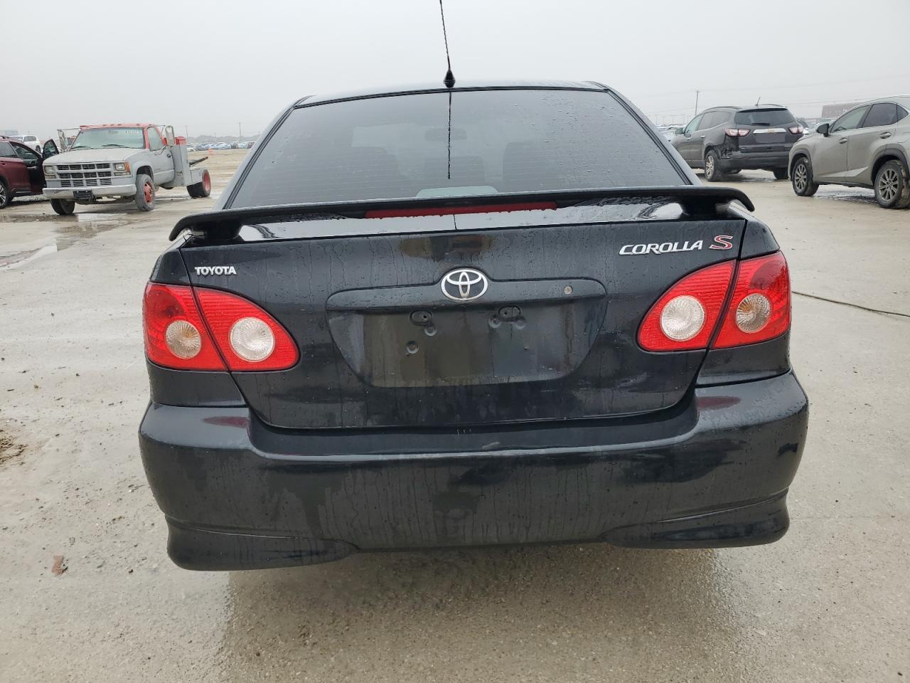 2005 Toyota Corolla - Image 6