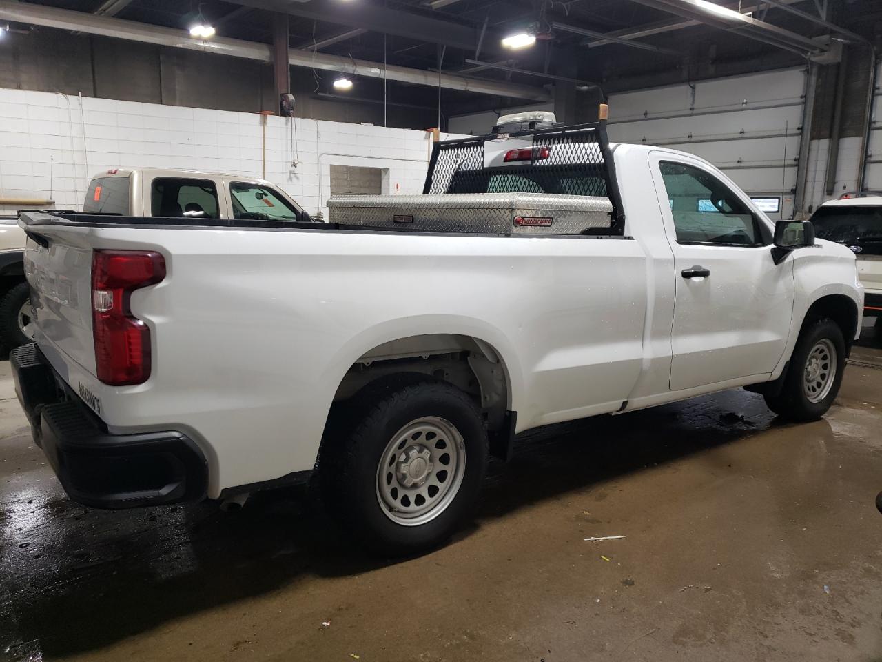 2021 Chevrolet Silverado - Image 3