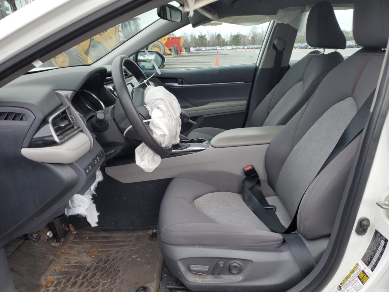 2020 Toyota Camry - Image 7