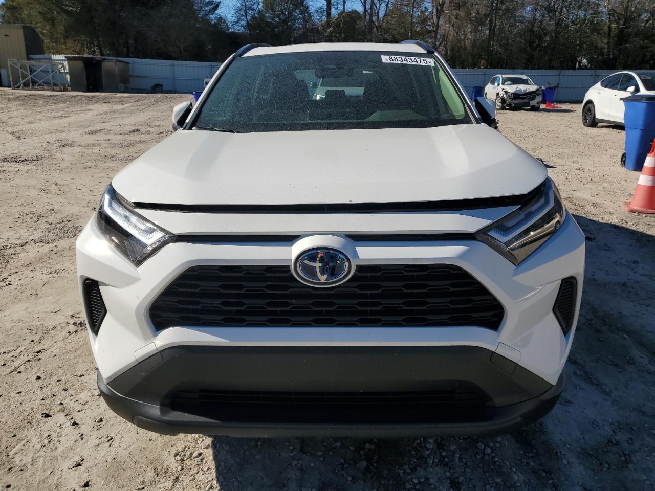 2023 Toyota RAV 4 - Image 5