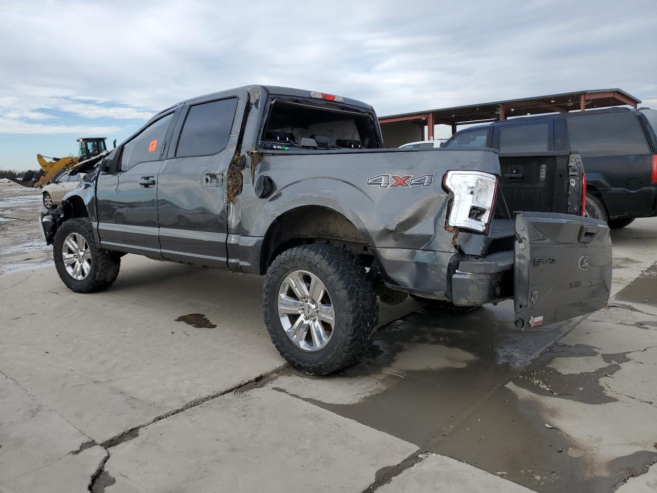 2016 Ford F-150 - Image 2