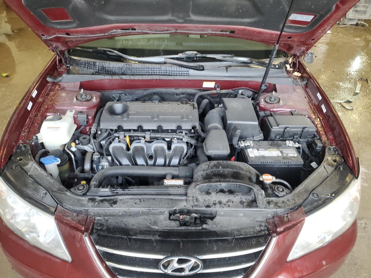 2009 Hyundai Sonata - Image 11