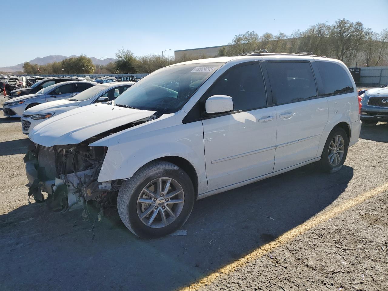 2016 Dodge Caravan - Image 1