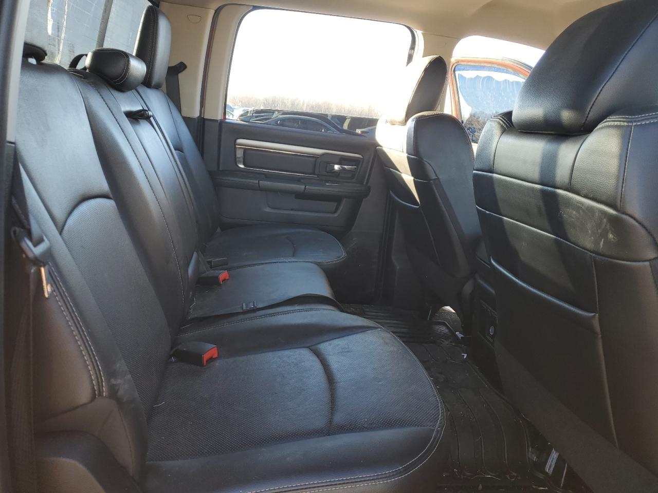 2014 RAM 1500 - Image 11