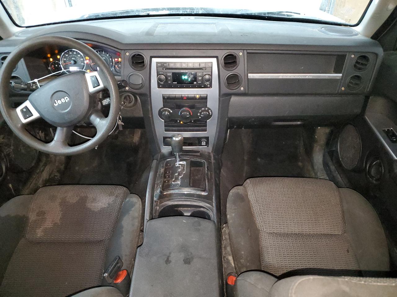 2008 Jeep Commander - Image 8