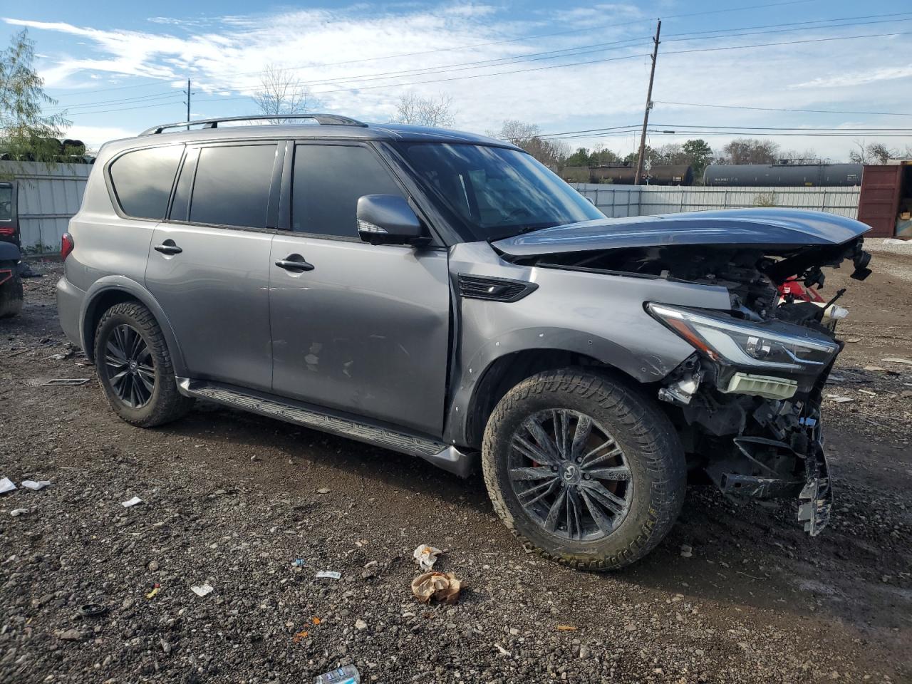 2021 Infiniti QX80 - Image 4