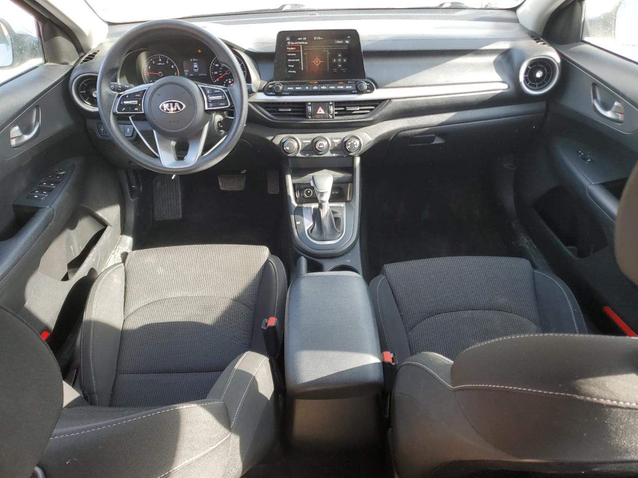 2021 Kia Forte - Image 8