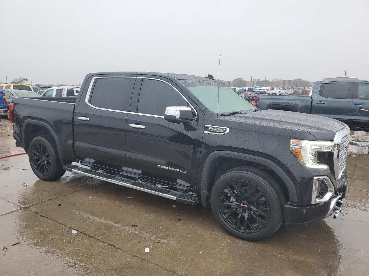 2021 GMC Sierra - Image 4