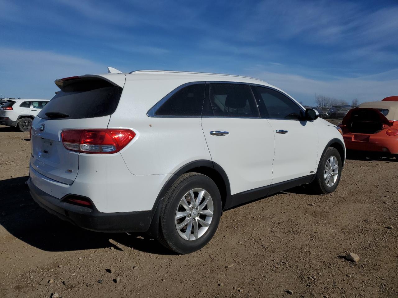 2016 Kia Sorento - Image 3