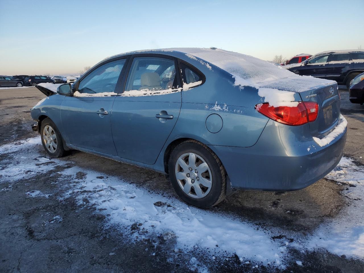 2007 Hyundai Elantra - Image 2