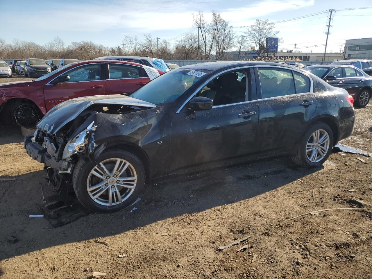 2015 Infiniti Q40 - Image 1
