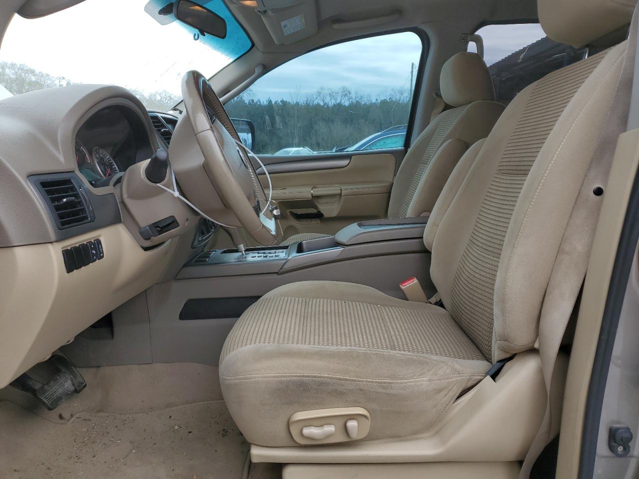 2009 Nissan Armada - Image 7