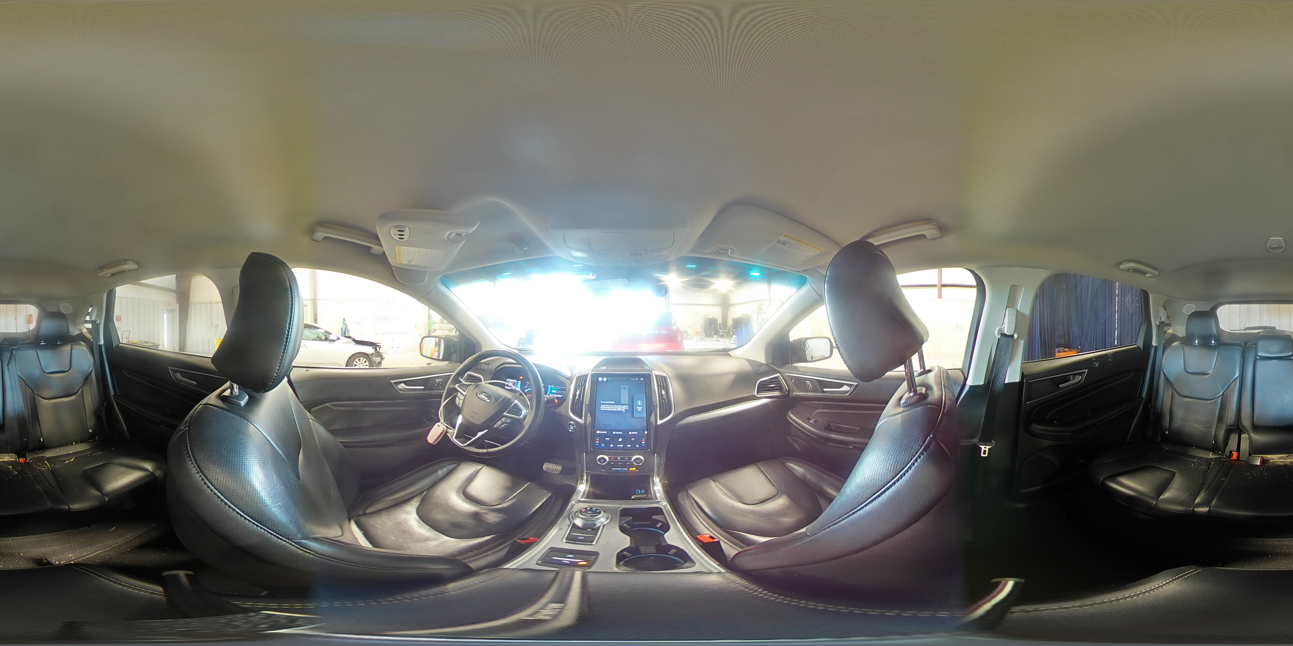 2022 Ford Edge - Image 14