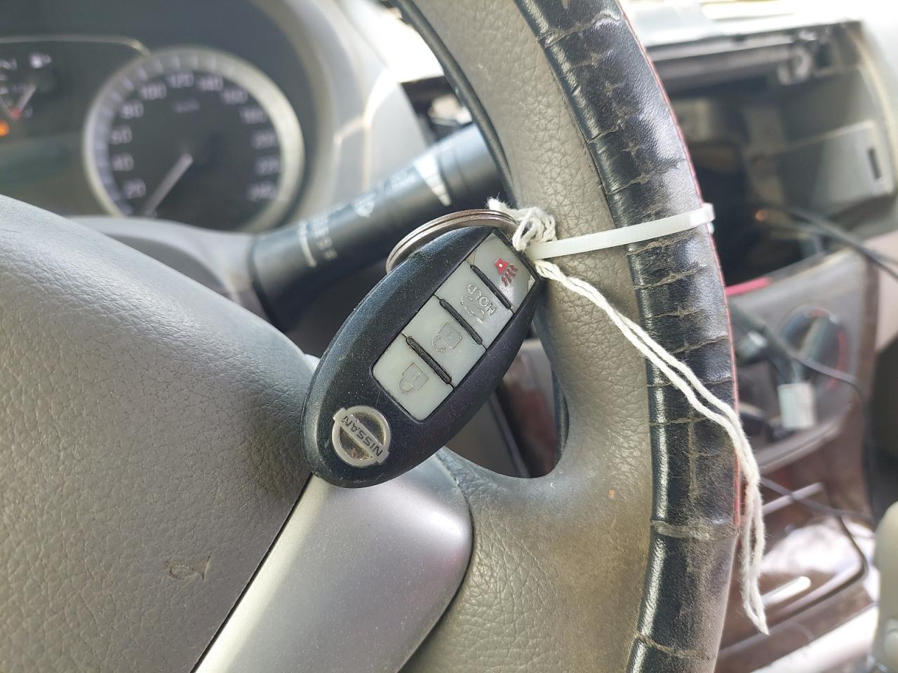 MNTBB7A99E6011374 - 2014 Nissan Sentra - #42891275