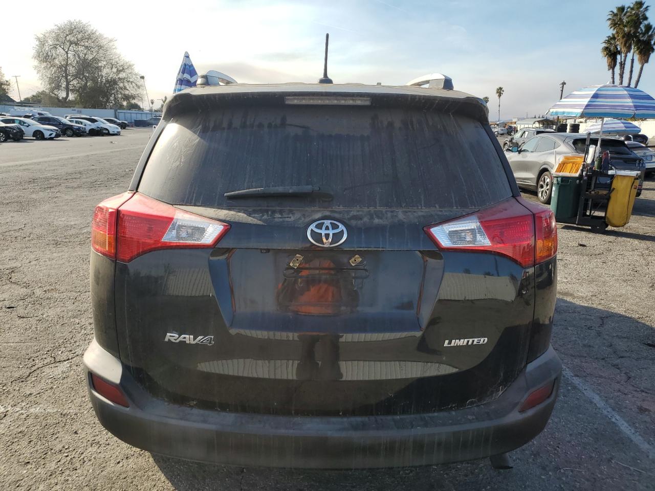 2015 Toyota RAV 4 - Image 6