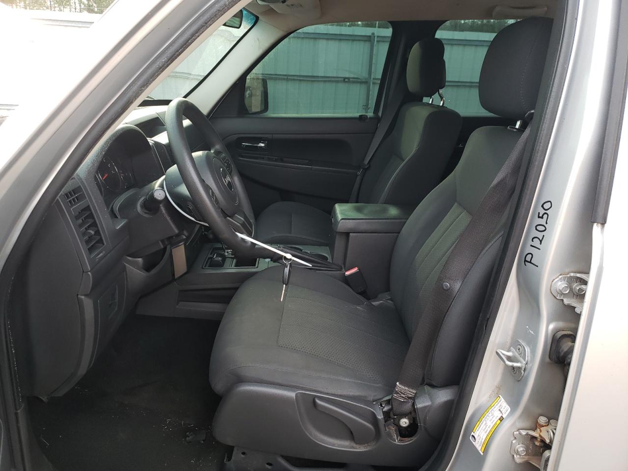 2012 Jeep Liberty (North America) - Image 7